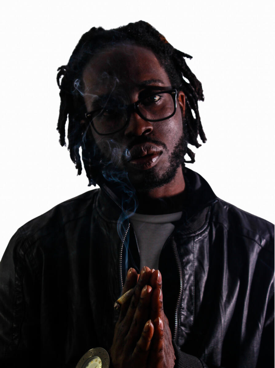 Moto Mokonzi Smoke Moto Mokonzi Smoke